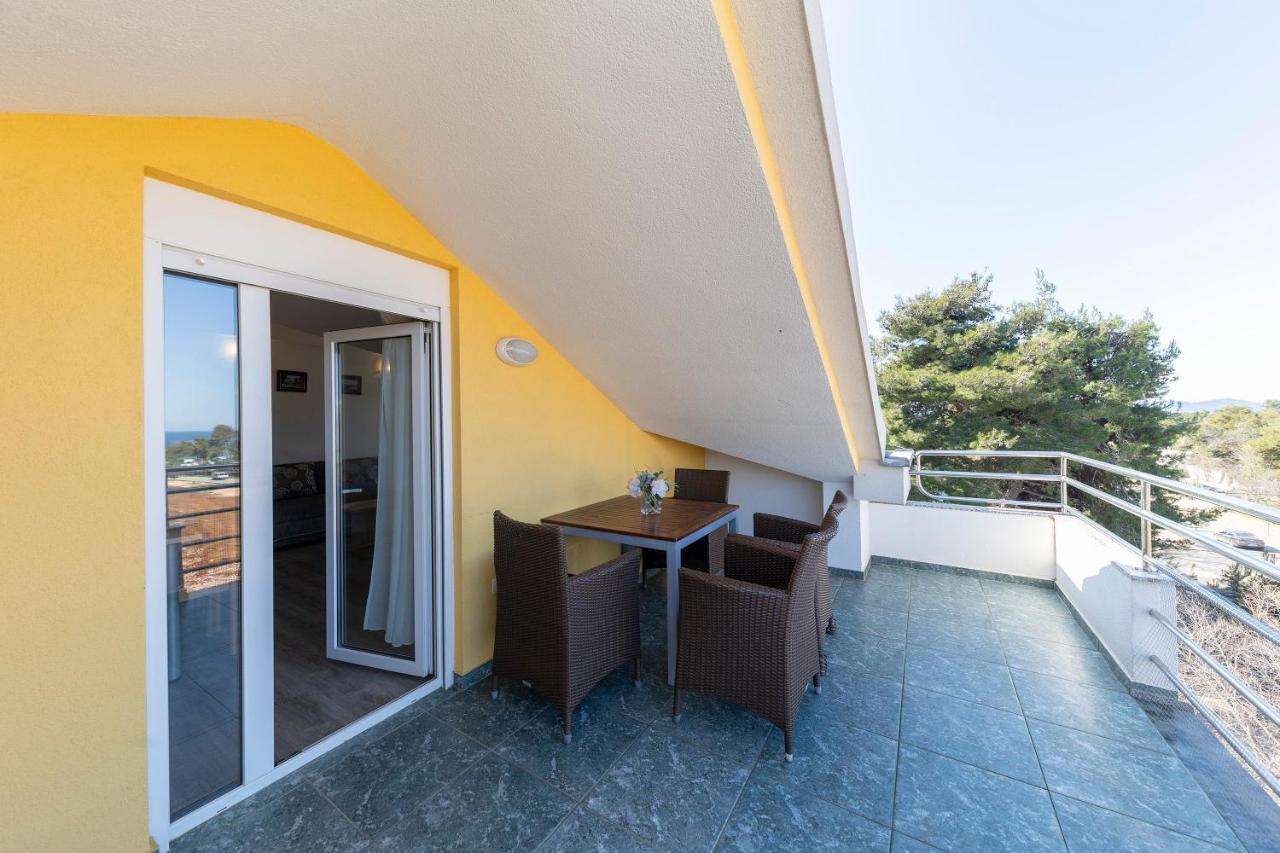 Guesthouse Villa Irena Zadar Exterior photo