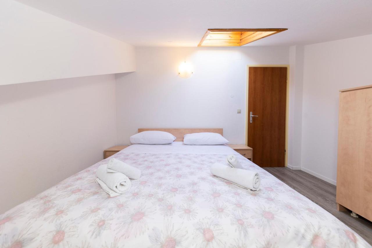 Guesthouse Villa Irena Zadar Exterior photo